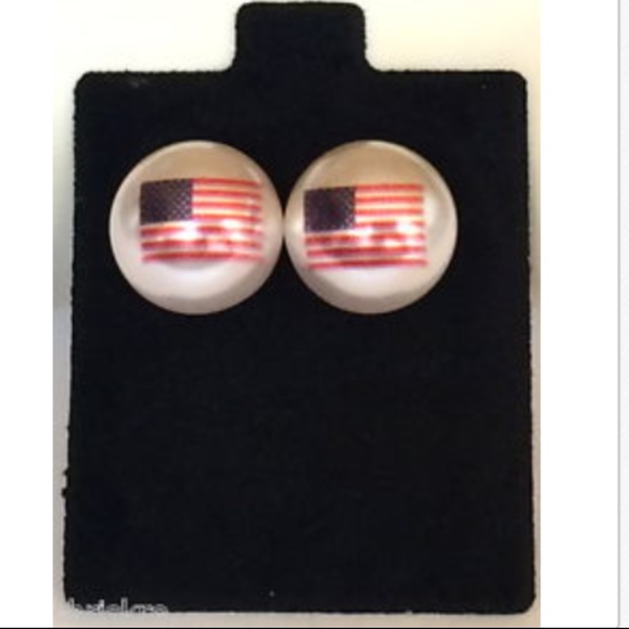 USA Flag Pearl Earrings American Patriotic US - Picture 6 of 8